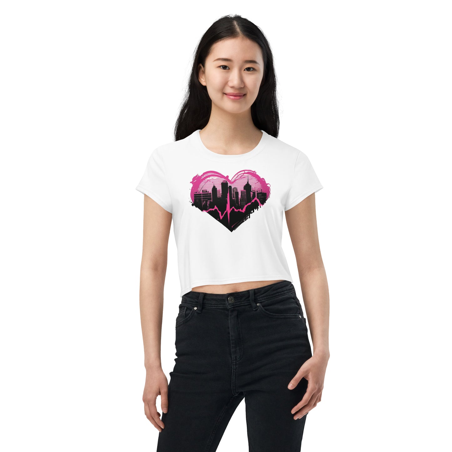 EzPanda® Pulse: Graffiti-Style Heartbeat Women's Crop Tee
