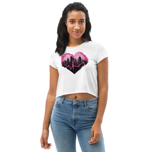 EzPanda® Pulse: Graffiti-Style Heartbeat Women's Crop Tee