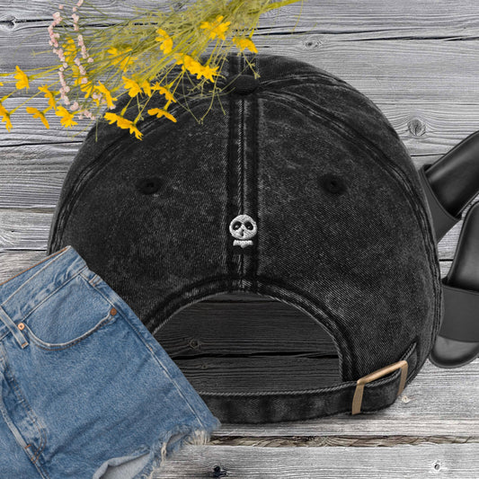 EzPanda™ Vintage Cotton Twill Dad Hat (Black & White)